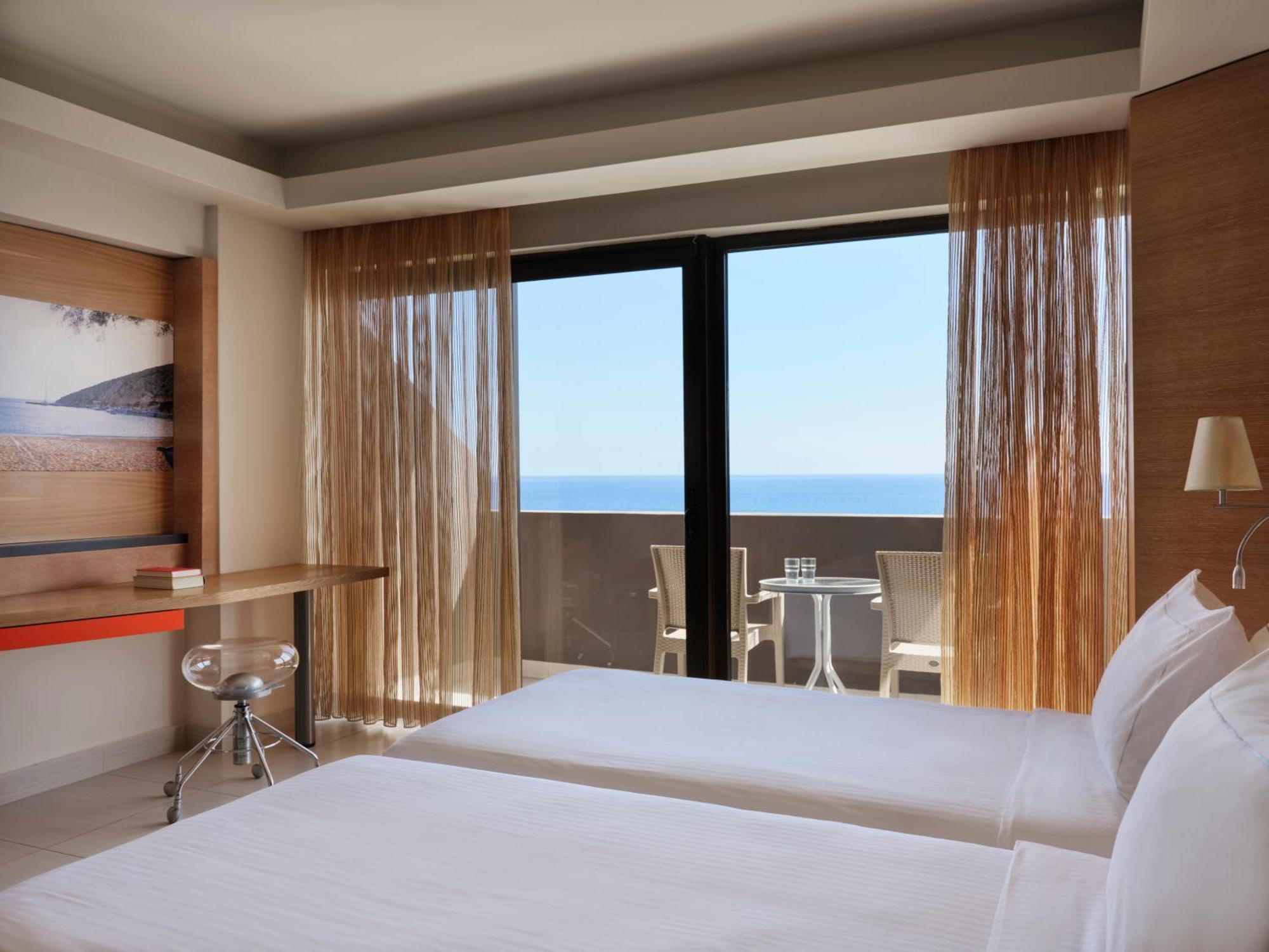 Esperos Mare 4*