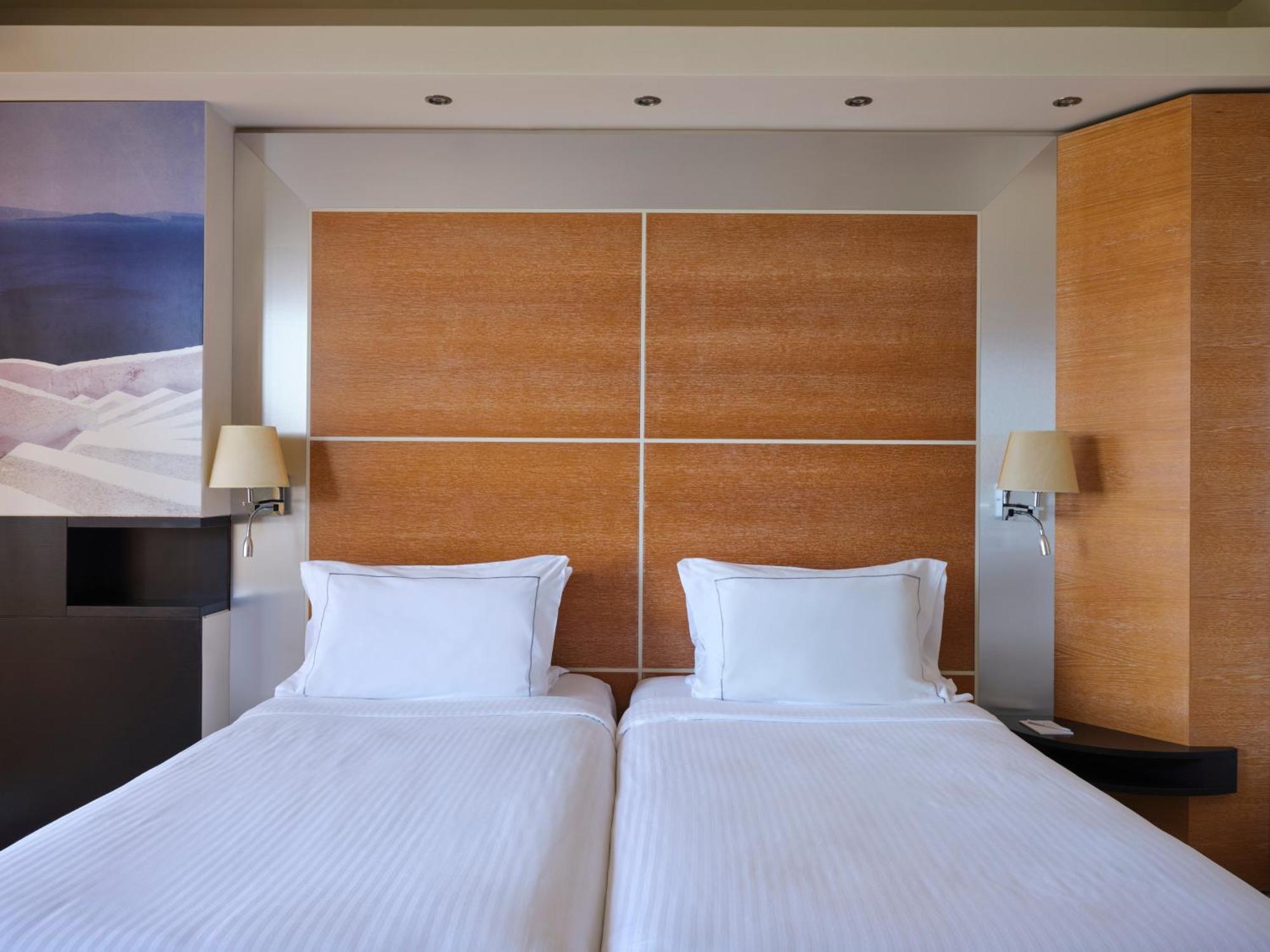 Esperos Mare Hotel